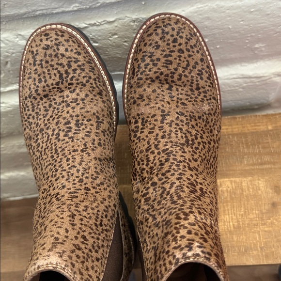 Madewell Leopard Print Ankle Boots (size 9) - Picture 15 of 17